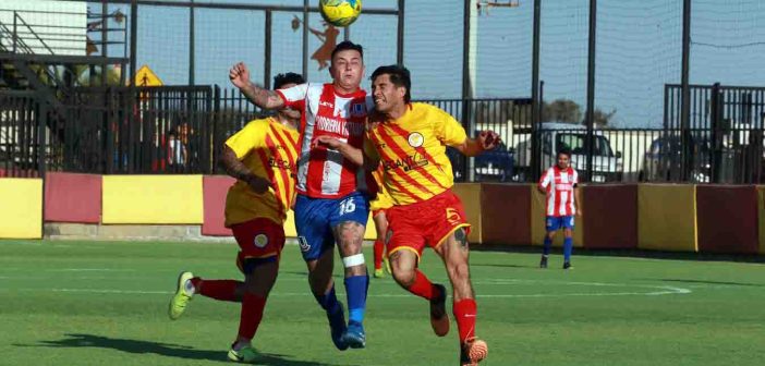 Galería de imágenes: Fútbol Serie Honor, Gallardo vs Unión Placilla Matadero
