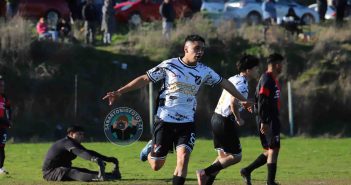 Galería de imágenes: Cerro Alegre se quedó con el clásico y goleó a Pedro Aguirre Cerda en Serie Honor