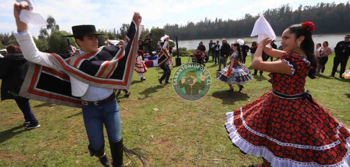 Galería de imágenes: San Antonio le da la bienvenida a septiembre y lanza las celebraciones de  Fiestas Patrias en el Tranque-La Pataguilla