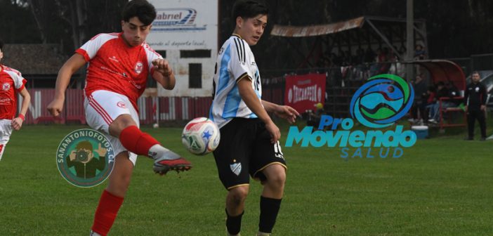 Galería de imágenes: Huracán de Llolleo se quedó con el triunfo ante Defensor Cristo Rey El Carmen en serie segunda infantil