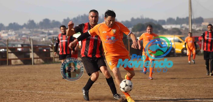Galería de imágenes: Juan Aspee ganó  por goleada a Pedro Aguirre Cerda en serie Súper Senior 