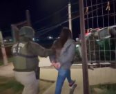 Carabineros detiene a mujer e incauta drogas, armas y cigarrillos de contrabando en la parte alta de LLolleo