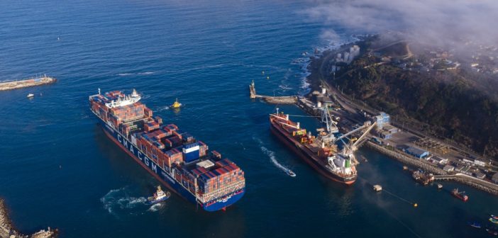 Puerto San Antonio acumula a julio un aumento de 2,3% en transferencia de carga pese a una desaceleración en los últimos dos meses